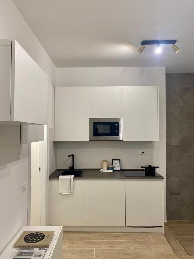 Suite Stresa Milano Centrale 3Pax Wifi Luaran gambar