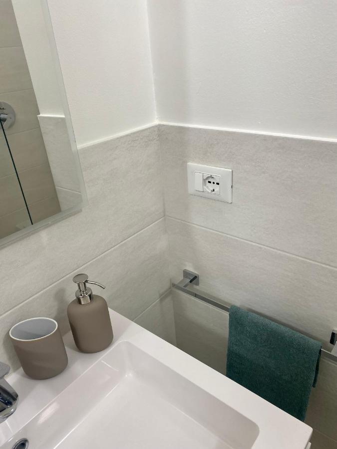 Suite Stresa Milano Centrale 3Pax Wifi Luaran gambar